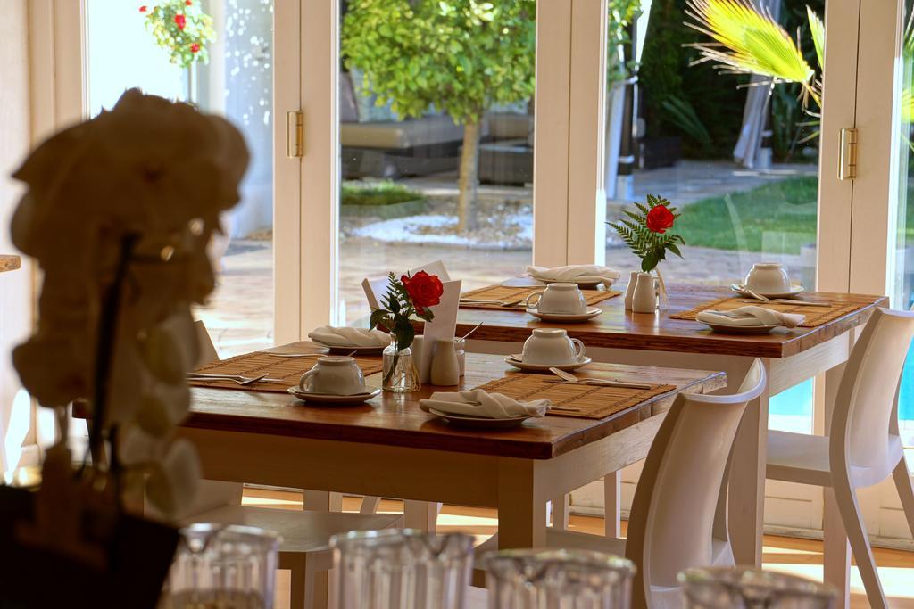 Wild Olive Guest House & Villa Cape Town Exterior photo